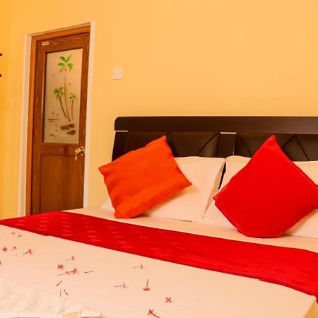 Peacock Resort Anurâdhapura Extérieur photo