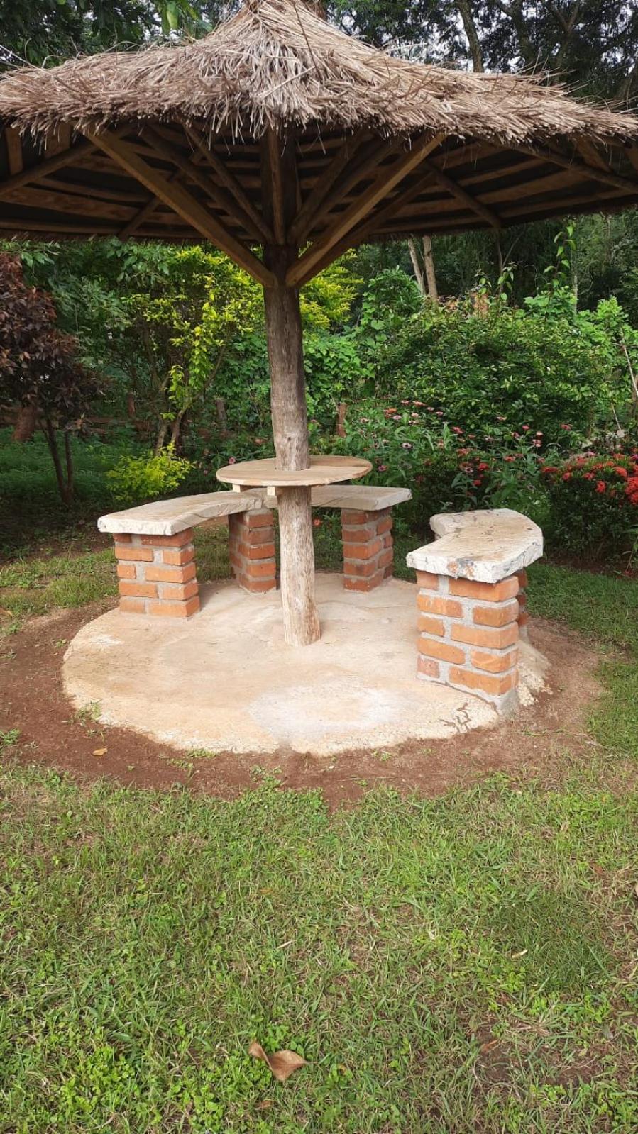 Peacock Resort Anurâdhapura Extérieur photo